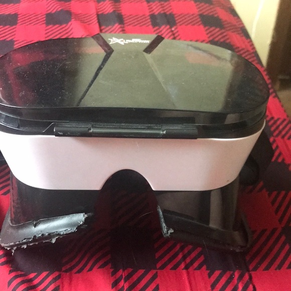 Phone vr all sizes! (Pickup only) - Picture 2 of 3